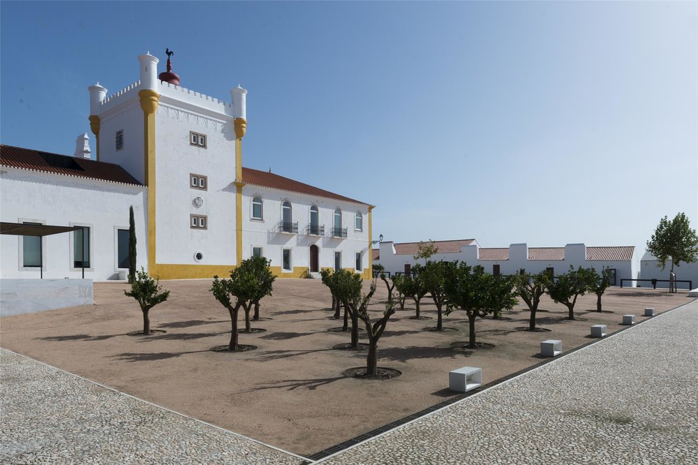 Copy of UNCOVR PORTUGAL TRAVEL TOUR